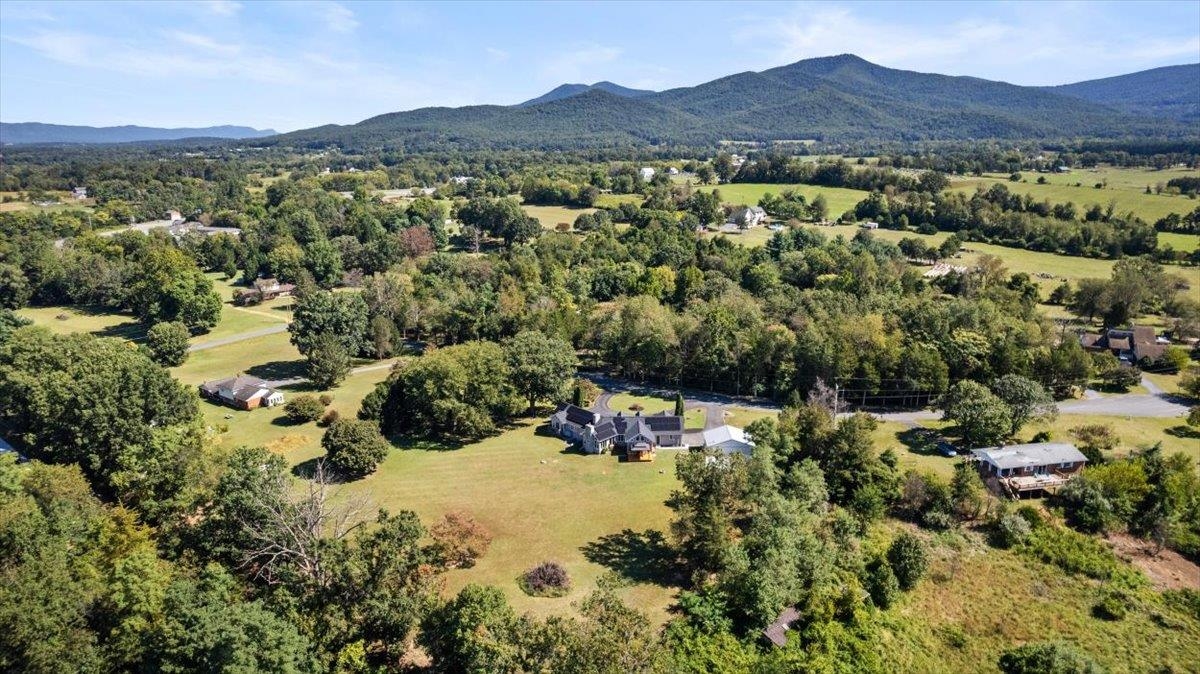 174 MARTIN ST, LURAY, Virginia 22835, 3 Bedrooms Bedrooms, ,3 BathroomsBathrooms,Residential,174 MARTIN ST,668873 MLS # 668873