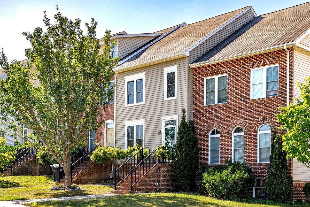 348 BLUE STONE HILLS DR, HARRISONBURG, Virginia 22801, 2 Bedrooms Bedrooms, ,2 BathroomsBathrooms,Residential,348 BLUE STONE HILLS DR,668879 MLS # 668879 348 BLUE STONE HILLS DR, HARRISONBURG, Virginia 22801, 2 Bedrooms Bedrooms, ,2 BathroomsBathrooms,Residential,348 BLUE STONE HILLS DR,668879 MLS # 668879