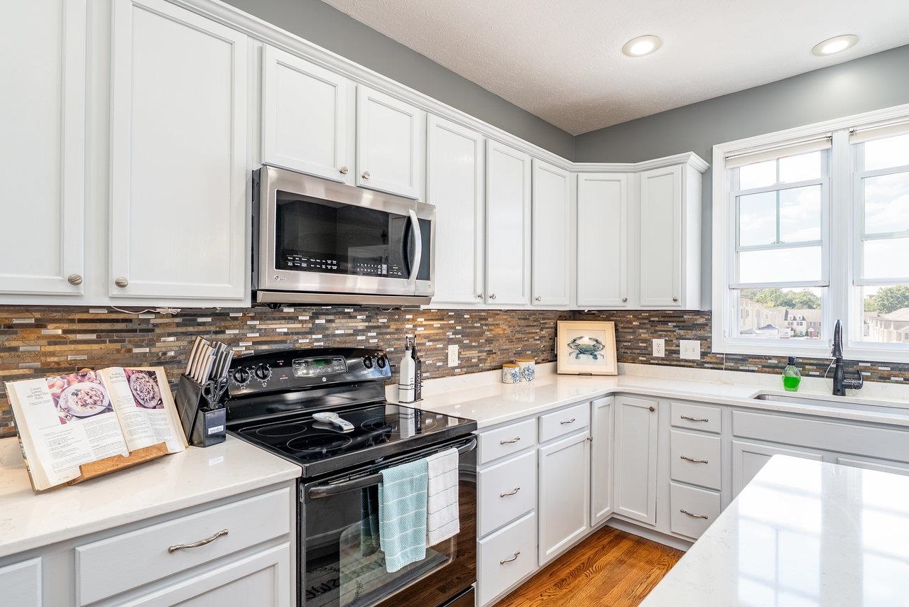 348 BLUE STONE HILLS DR, HARRISONBURG, Virginia 22801, 2 Bedrooms Bedrooms, ,2 BathroomsBathrooms,Residential,348 BLUE STONE HILLS DR,668879 MLS # 668879