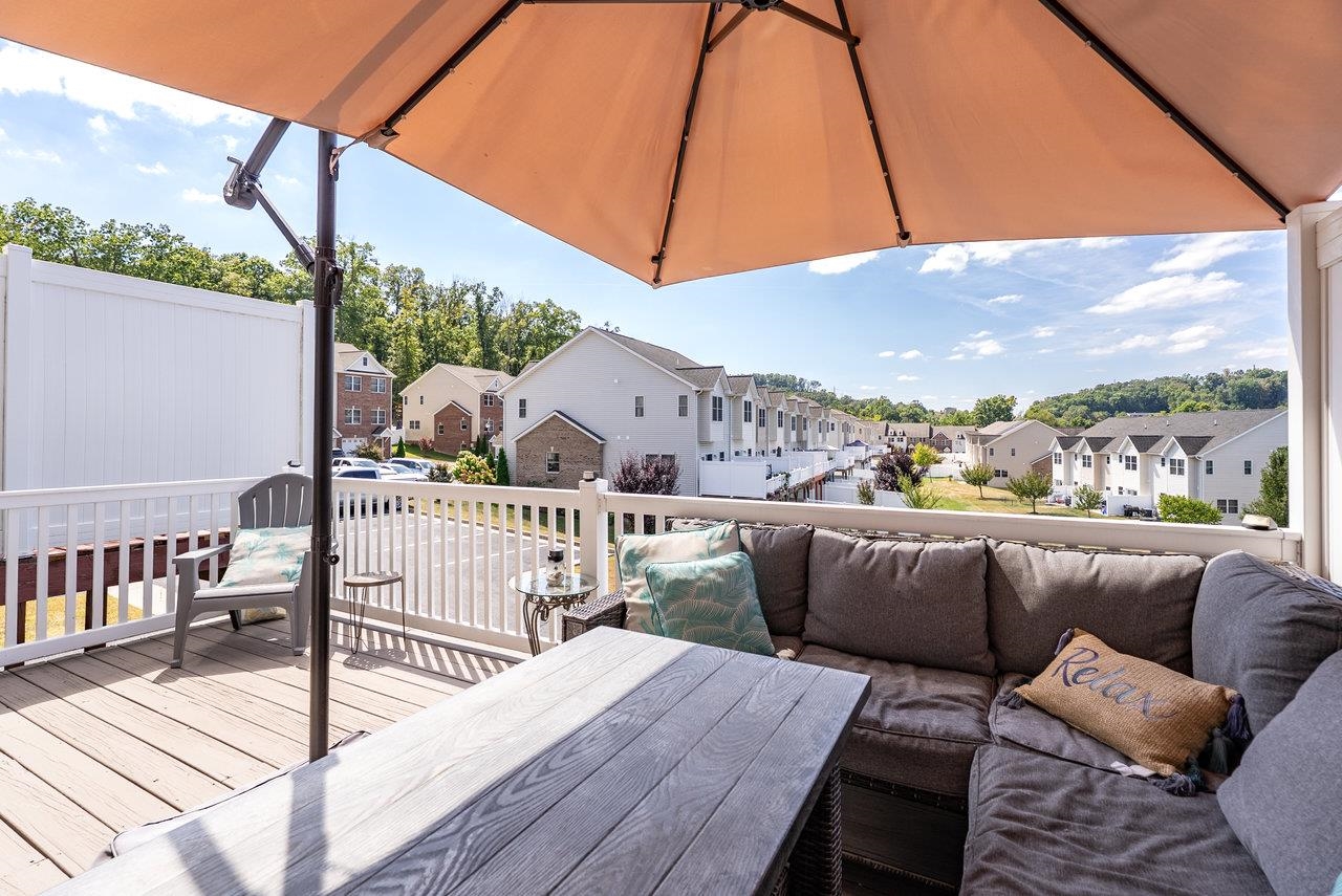 348 BLUE STONE HILLS DR, HARRISONBURG, Virginia 22801, 2 Bedrooms Bedrooms, ,2 BathroomsBathrooms,Residential,348 BLUE STONE HILLS DR,668879 MLS # 668879