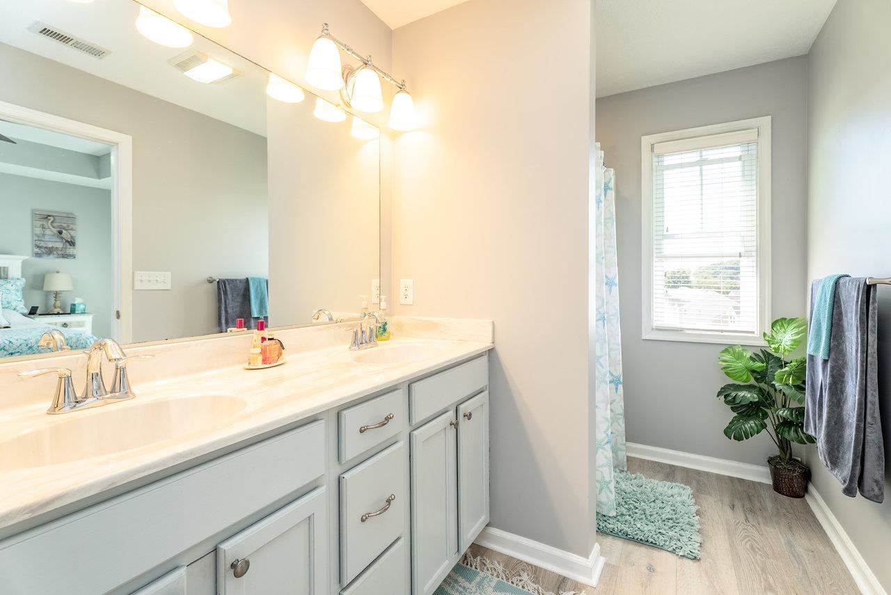 348 BLUE STONE HILLS DR, HARRISONBURG, Virginia 22801, 2 Bedrooms Bedrooms, ,2 BathroomsBathrooms,Residential,348 BLUE STONE HILLS DR,668879 MLS # 668879