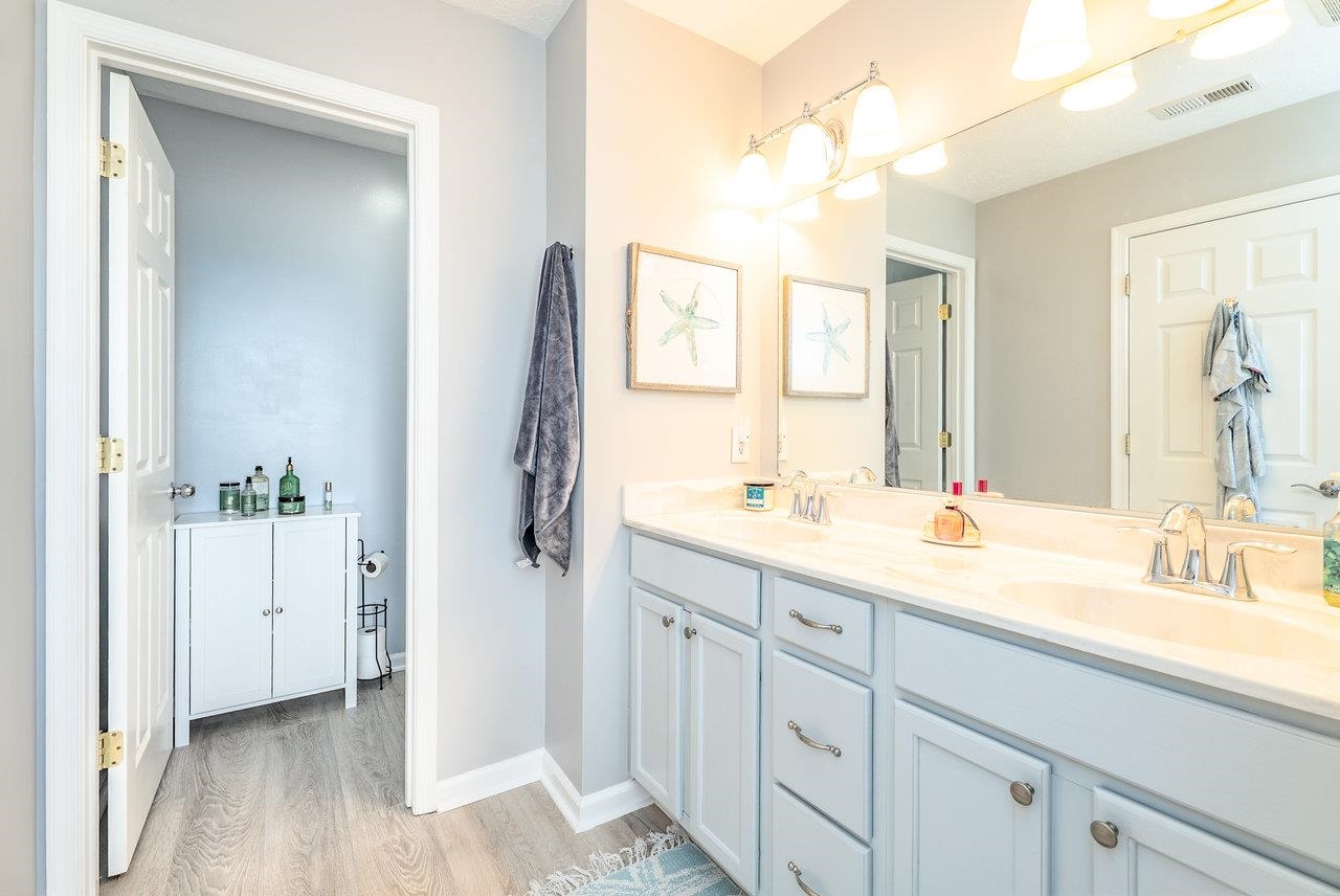 348 BLUE STONE HILLS DR, HARRISONBURG, Virginia 22801, 2 Bedrooms Bedrooms, ,2 BathroomsBathrooms,Residential,348 BLUE STONE HILLS DR,668879 MLS # 668879