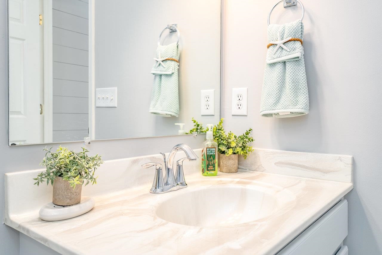 348 BLUE STONE HILLS DR, HARRISONBURG, Virginia 22801, 2 Bedrooms Bedrooms, ,2 BathroomsBathrooms,Residential,348 BLUE STONE HILLS DR,668879 MLS # 668879