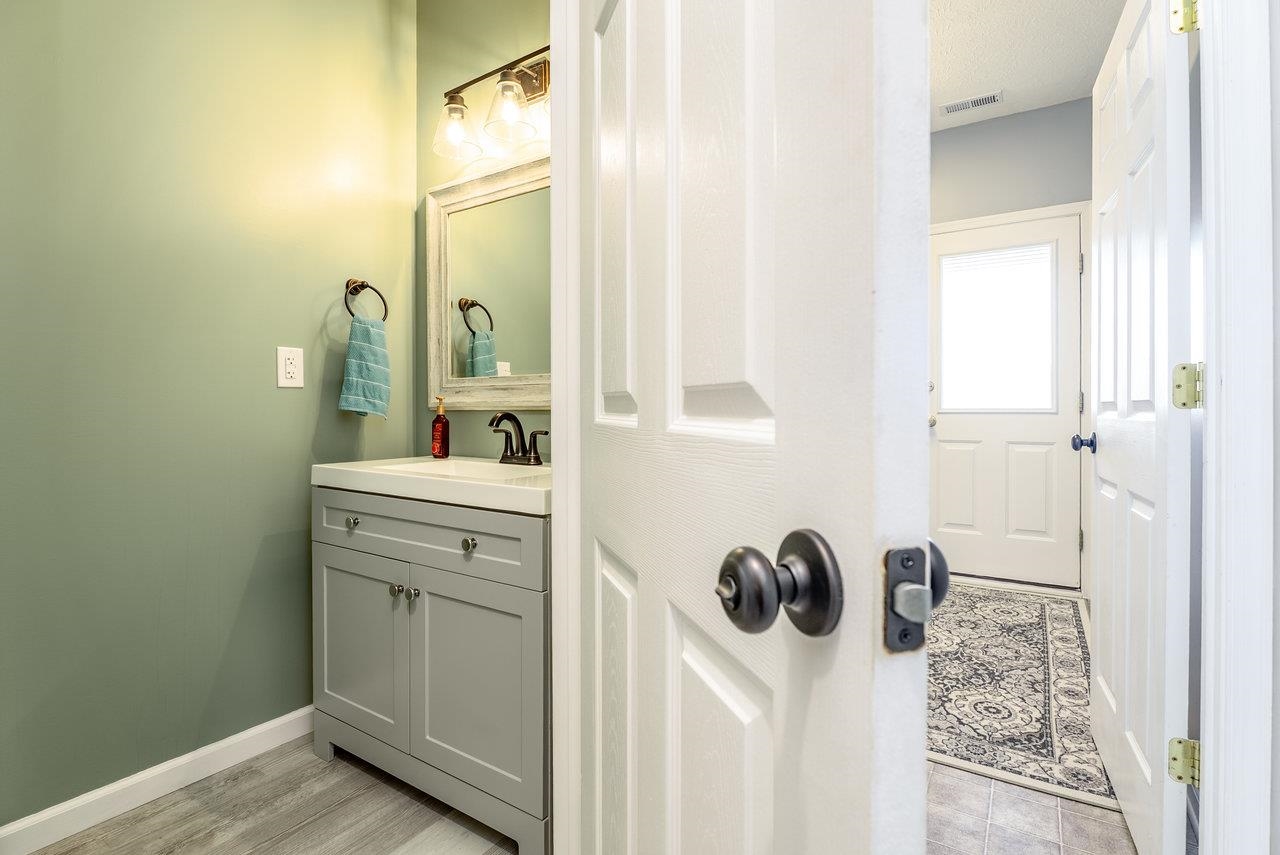 348 BLUE STONE HILLS DR, HARRISONBURG, Virginia 22801, 2 Bedrooms Bedrooms, ,2 BathroomsBathrooms,Residential,348 BLUE STONE HILLS DR,668879 MLS # 668879