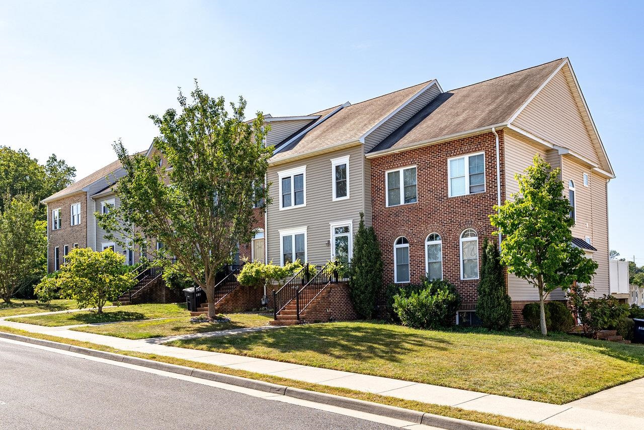 348 BLUE STONE HILLS DR, HARRISONBURG, Virginia 22801, 2 Bedrooms Bedrooms, ,2 BathroomsBathrooms,Residential,348 BLUE STONE HILLS DR,668879 MLS # 668879