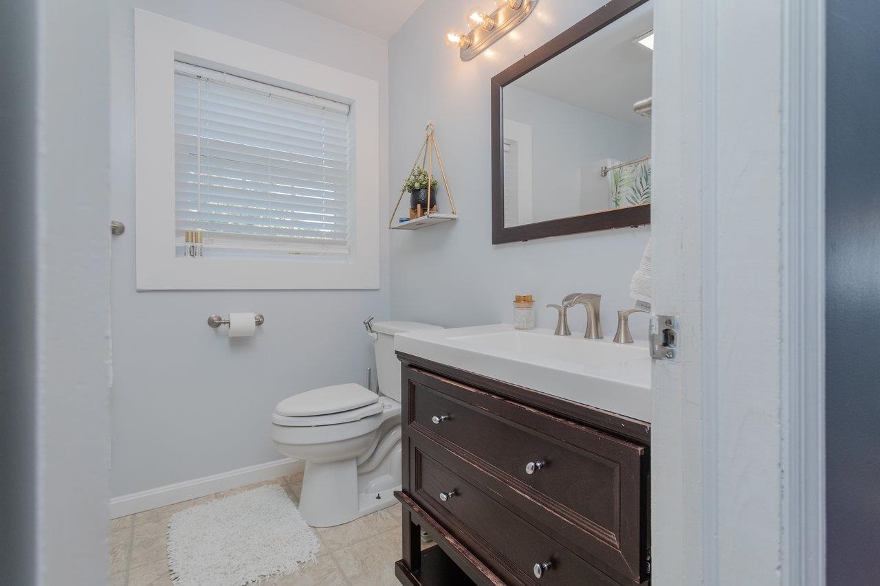 33 PORT REPUBLIC RD, HARRISONBURG, Virginia 22801, 4 Bedrooms Bedrooms, ,3 BathroomsBathrooms,Residential,33 PORT REPUBLIC RD,668890 MLS # 668890