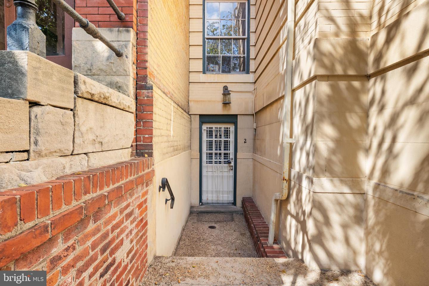 1525 Q ST NW #2, WASHINGTON, District Of Columbia 20009, 2 Bedrooms Bedrooms, ,1 BathroomBathrooms,Residential,For sale,1525 Q ST NW #2,DCDC2212164 MLS # DCDC2212164 1525 Q ST NW #2, WASHINGTON, District Of Columbia 20009, 2 Bedrooms Bedrooms, ,1 BathroomBathrooms,Residential,For sale,1525 Q ST NW #2,DCDC2212164 MLS # DCDC2212164