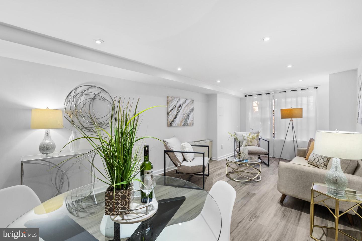1525 Q ST NW #2, WASHINGTON, District Of Columbia 20009, 2 Bedrooms Bedrooms, ,1 BathroomBathrooms,Residential,For sale,1525 Q ST NW #2,DCDC2212164 MLS # DCDC2212164 1525 Q ST NW #2, WASHINGTON, District Of Columbia 20009, 2 Bedrooms Bedrooms, ,1 BathroomBathrooms,Residential,For sale,1525 Q ST NW #2,DCDC2212164 MLS # DCDC2212164