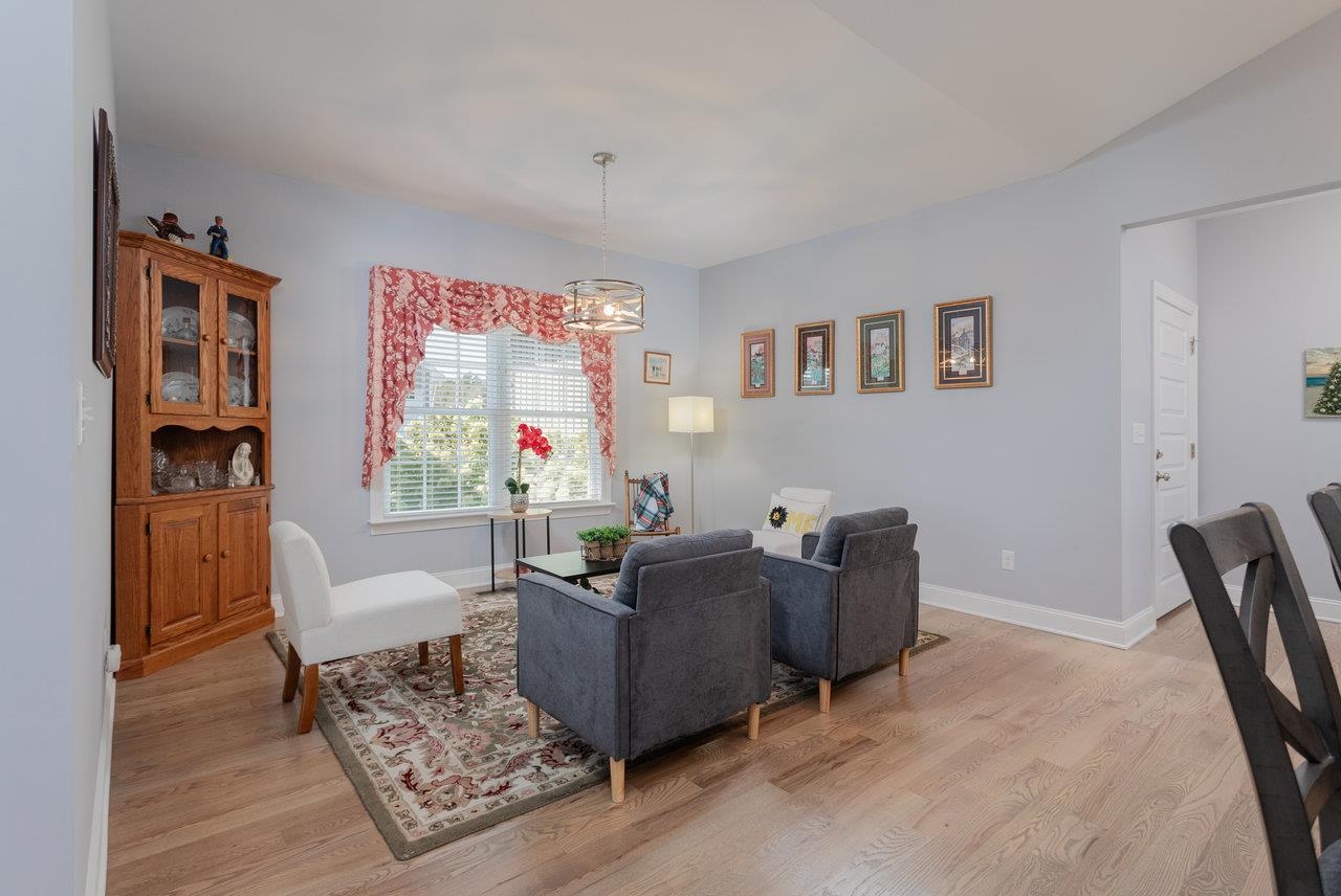 215 HEATHER LN, STAUNTON, Virginia 24401, 3 Bedrooms Bedrooms, ,2 BathroomsBathrooms,Residential,215 HEATHER LN,668911 MLS # 668911