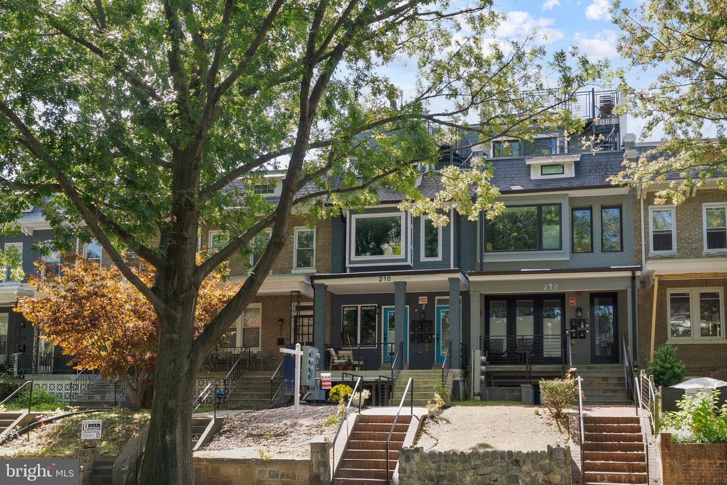 210 VARNUM ST NW #1, WASHINGTON, District Of Columbia 20011, 2 Bedrooms Bedrooms, ,2 BathroomsBathrooms,Residential,For sale,210 VARNUM ST NW #1,DCDC2212726 MLS # DCDC2212726