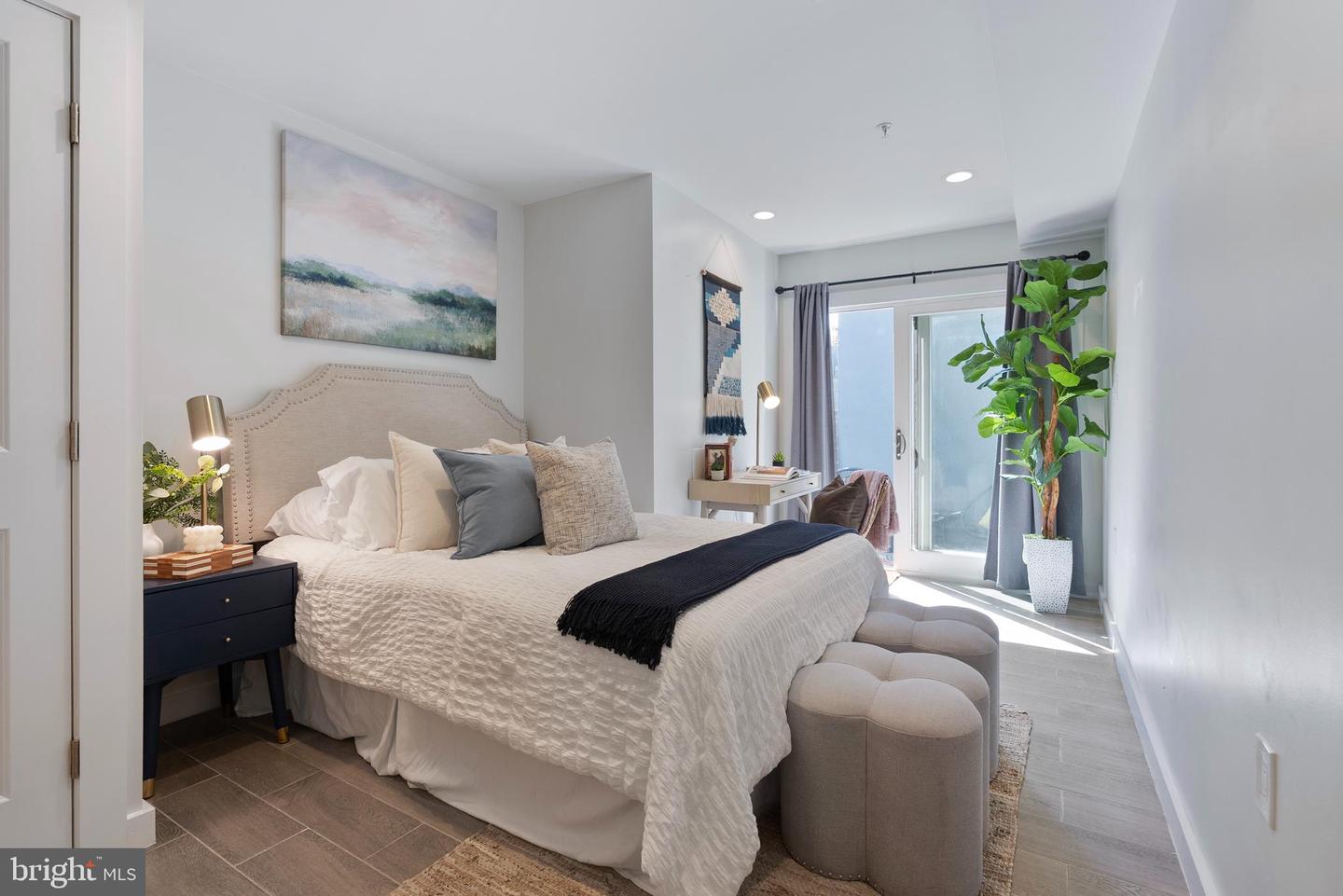 210 VARNUM ST NW #1, WASHINGTON, District Of Columbia 20011, 2 Bedrooms Bedrooms, ,2 BathroomsBathrooms,Residential,For sale,210 VARNUM ST NW #1,DCDC2212726 MLS # DCDC2212726