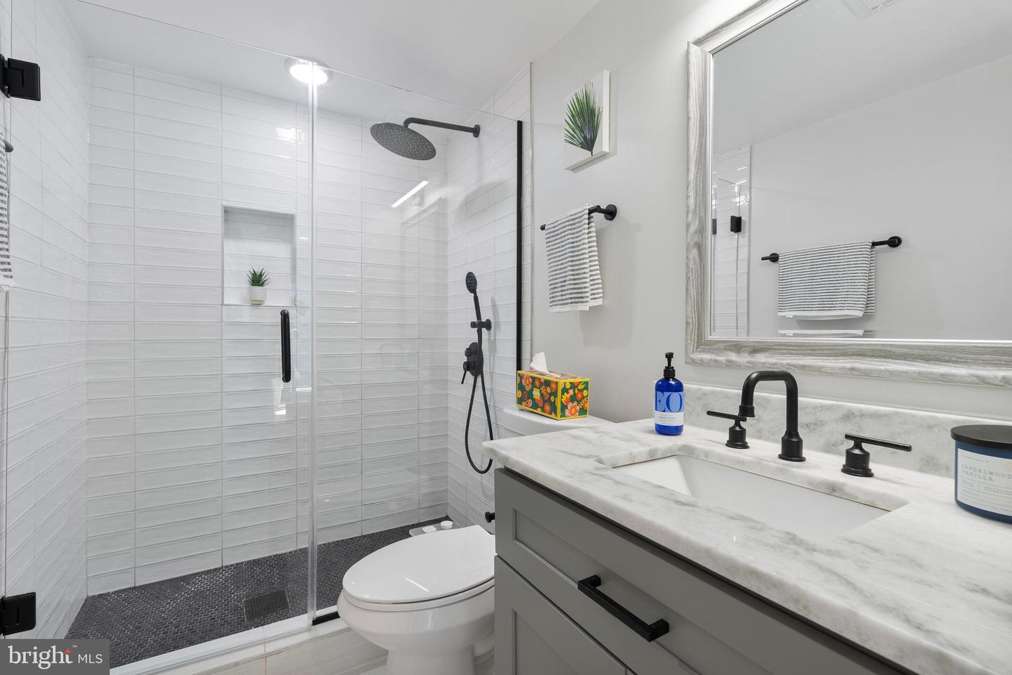 210 VARNUM ST NW #1, WASHINGTON, District Of Columbia 20011, 2 Bedrooms Bedrooms, ,2 BathroomsBathrooms,Residential,For sale,210 VARNUM ST NW #1,DCDC2212726 MLS # DCDC2212726
