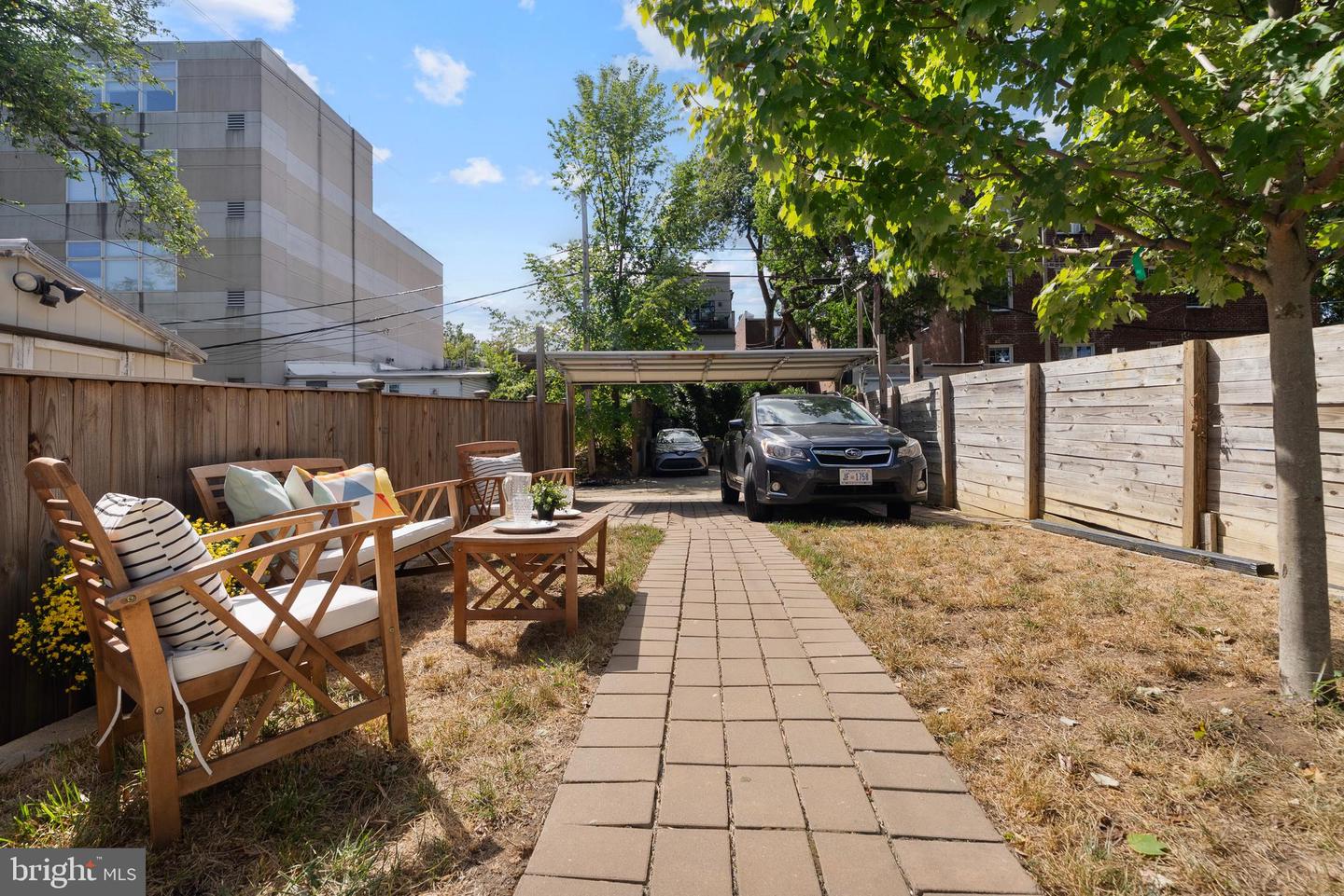 210 VARNUM ST NW #1, WASHINGTON, District Of Columbia 20011, 2 Bedrooms Bedrooms, ,2 BathroomsBathrooms,Residential,For sale,210 VARNUM ST NW #1,DCDC2212726 MLS # DCDC2212726