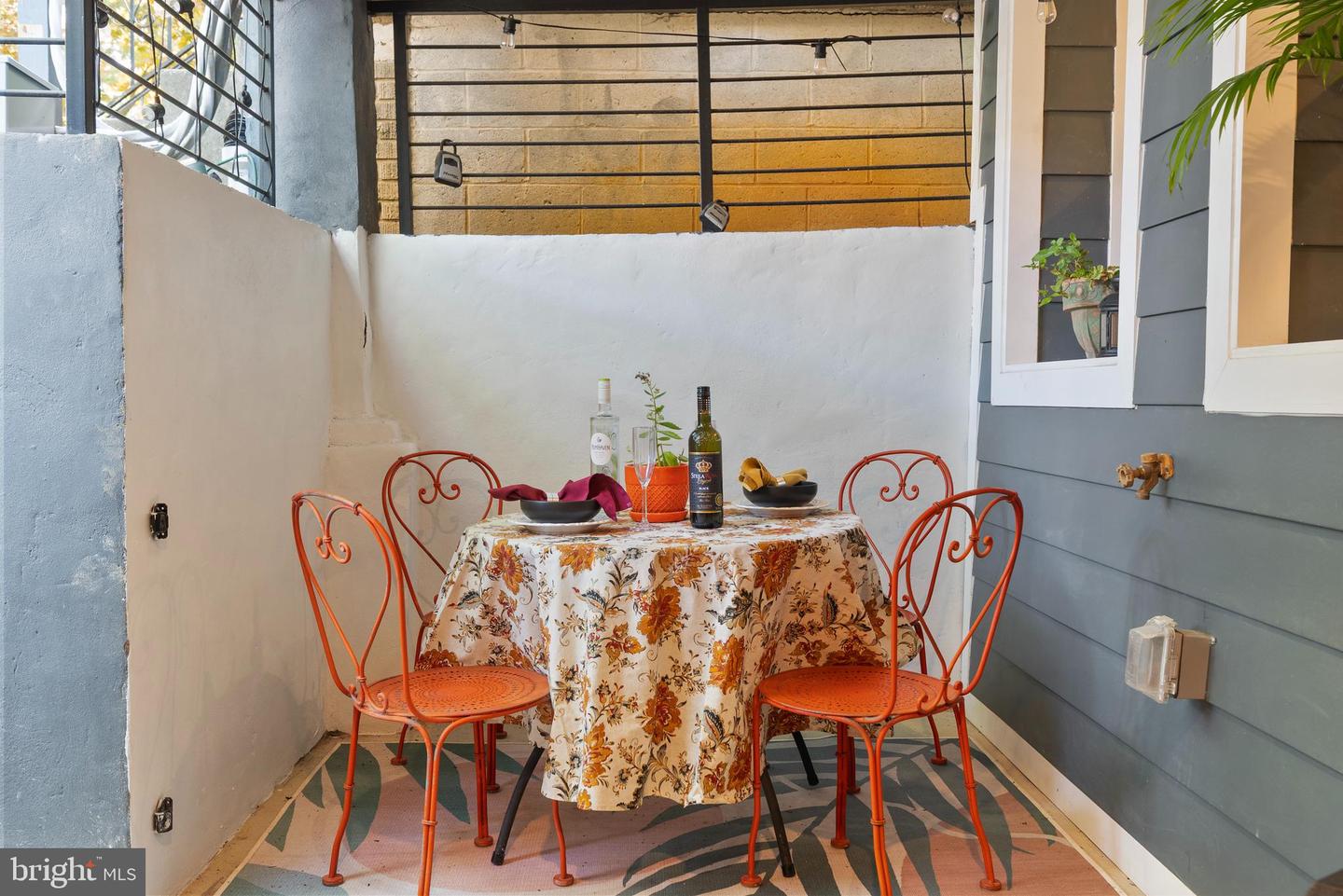 210 VARNUM ST NW #1, WASHINGTON, District Of Columbia 20011, 2 Bedrooms Bedrooms, ,2 BathroomsBathrooms,Residential,For sale,210 VARNUM ST NW #1,DCDC2212726 MLS # DCDC2212726