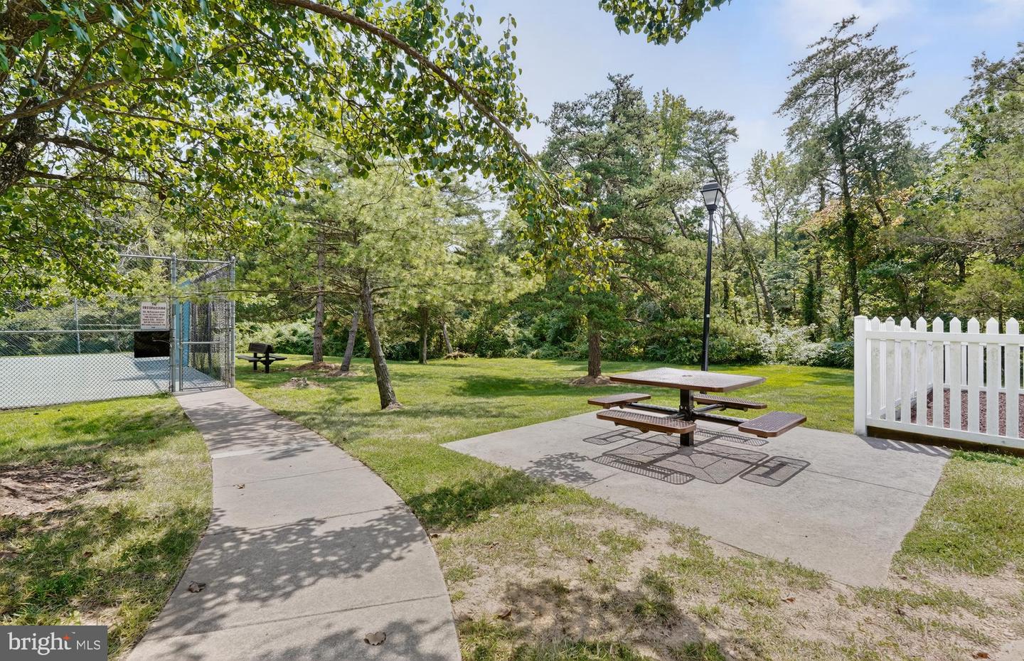 5702 CLAPHAM RD, ALEXANDRIA, Virginia 22315, 3 Bedrooms Bedrooms, ,3 BathroomsBathrooms,Residential,For sale,5702 CLAPHAM RD,VAFX2259618 MLS # VAFX2259618