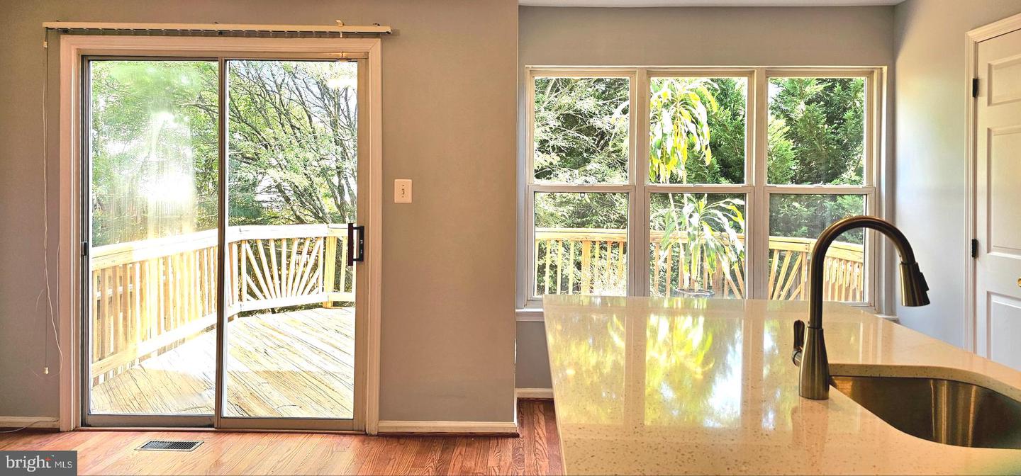 6623 PATENT PARISH LN, ALEXANDRIA, Virginia 22315, 3 Bedrooms Bedrooms, ,2 BathroomsBathrooms,Residential,For sale,6623 PATENT PARISH LN,VAFX2262104 MLS # VAFX2262104