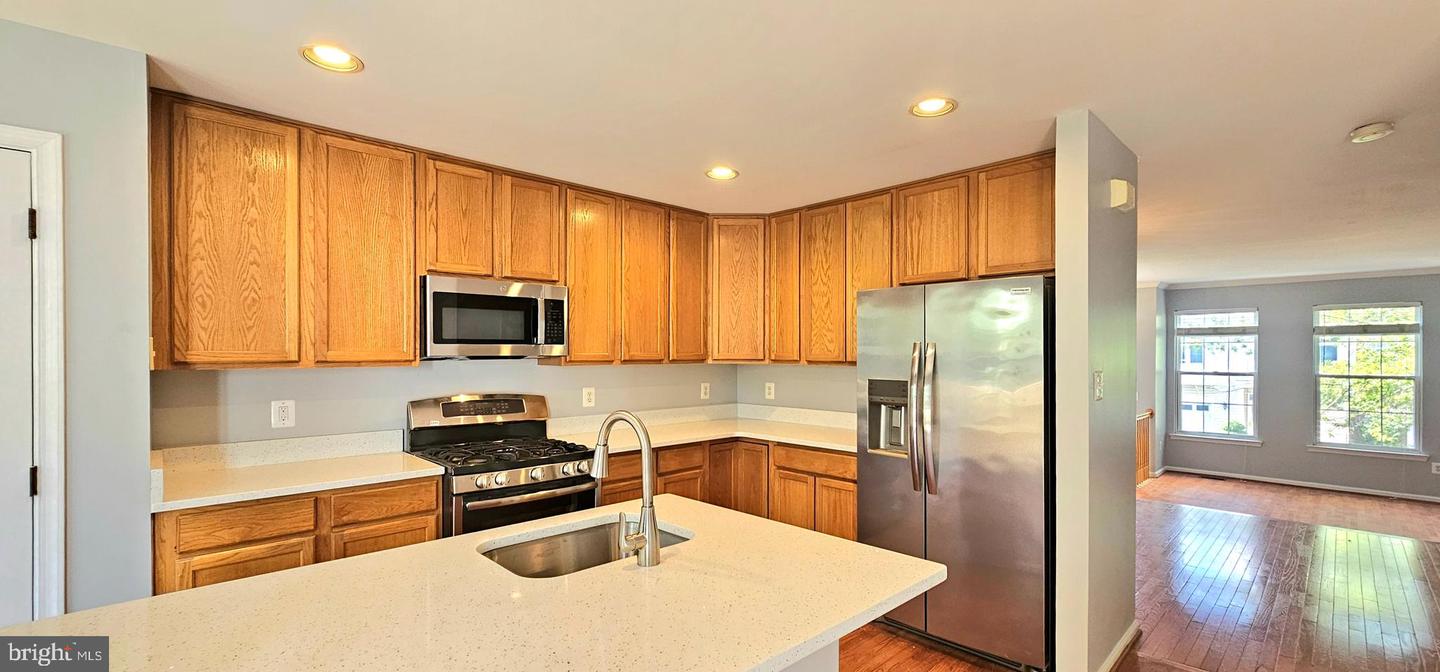 6623 PATENT PARISH LN, ALEXANDRIA, Virginia 22315, 3 Bedrooms Bedrooms, ,2 BathroomsBathrooms,Residential,For sale,6623 PATENT PARISH LN,VAFX2262104 MLS # VAFX2262104
