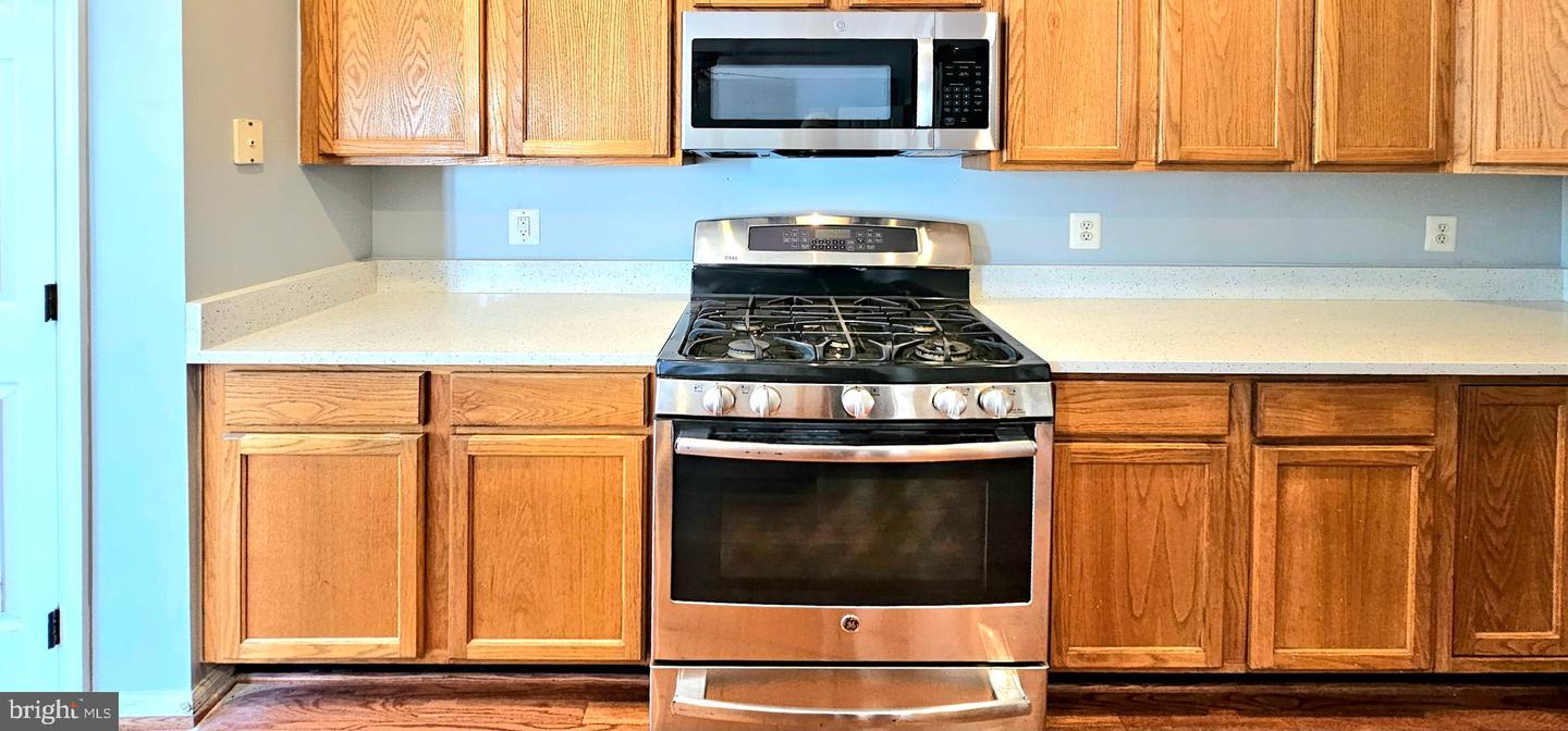6623 PATENT PARISH LN, ALEXANDRIA, Virginia 22315, 3 Bedrooms Bedrooms, ,2 BathroomsBathrooms,Residential,For sale,6623 PATENT PARISH LN,VAFX2262104 MLS # VAFX2262104