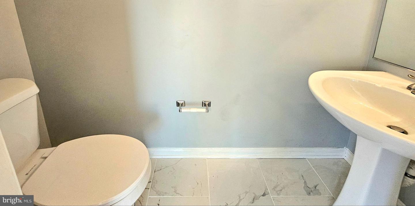 6623 PATENT PARISH LN, ALEXANDRIA, Virginia 22315, 3 Bedrooms Bedrooms, ,2 BathroomsBathrooms,Residential,For sale,6623 PATENT PARISH LN,VAFX2262104 MLS # VAFX2262104