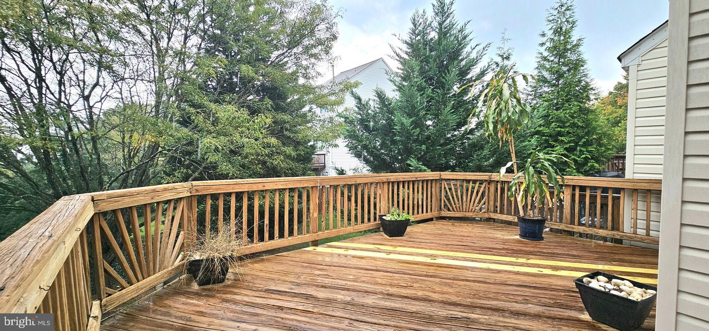 6623 PATENT PARISH LN, ALEXANDRIA, Virginia 22315, 3 Bedrooms Bedrooms, ,2 BathroomsBathrooms,Residential,For sale,6623 PATENT PARISH LN,VAFX2262104 MLS # VAFX2262104