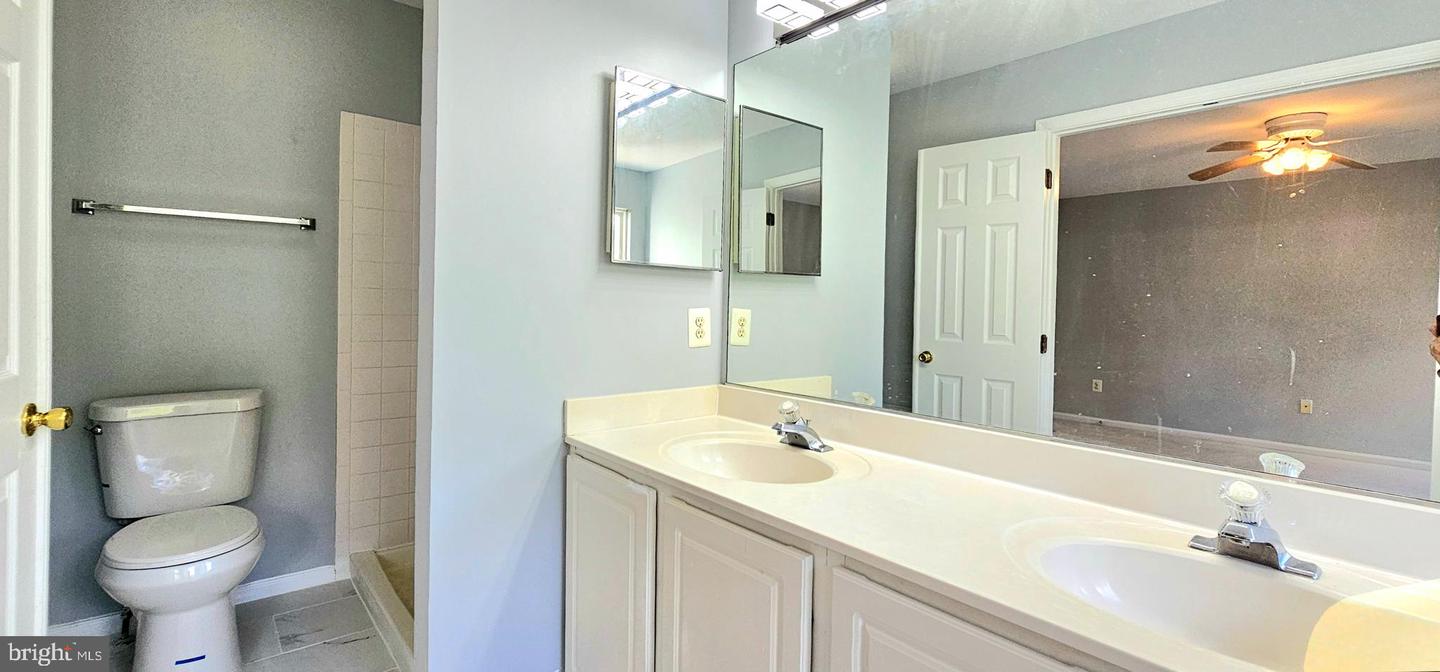6623 PATENT PARISH LN, ALEXANDRIA, Virginia 22315, 3 Bedrooms Bedrooms, ,2 BathroomsBathrooms,Residential,For sale,6623 PATENT PARISH LN,VAFX2262104 MLS # VAFX2262104