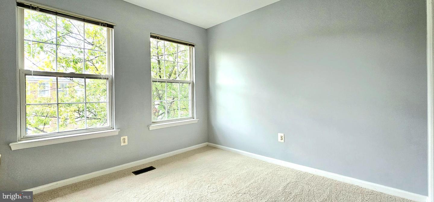 6623 PATENT PARISH LN, ALEXANDRIA, Virginia 22315, 3 Bedrooms Bedrooms, ,2 BathroomsBathrooms,Residential,For sale,6623 PATENT PARISH LN,VAFX2262104 MLS # VAFX2262104