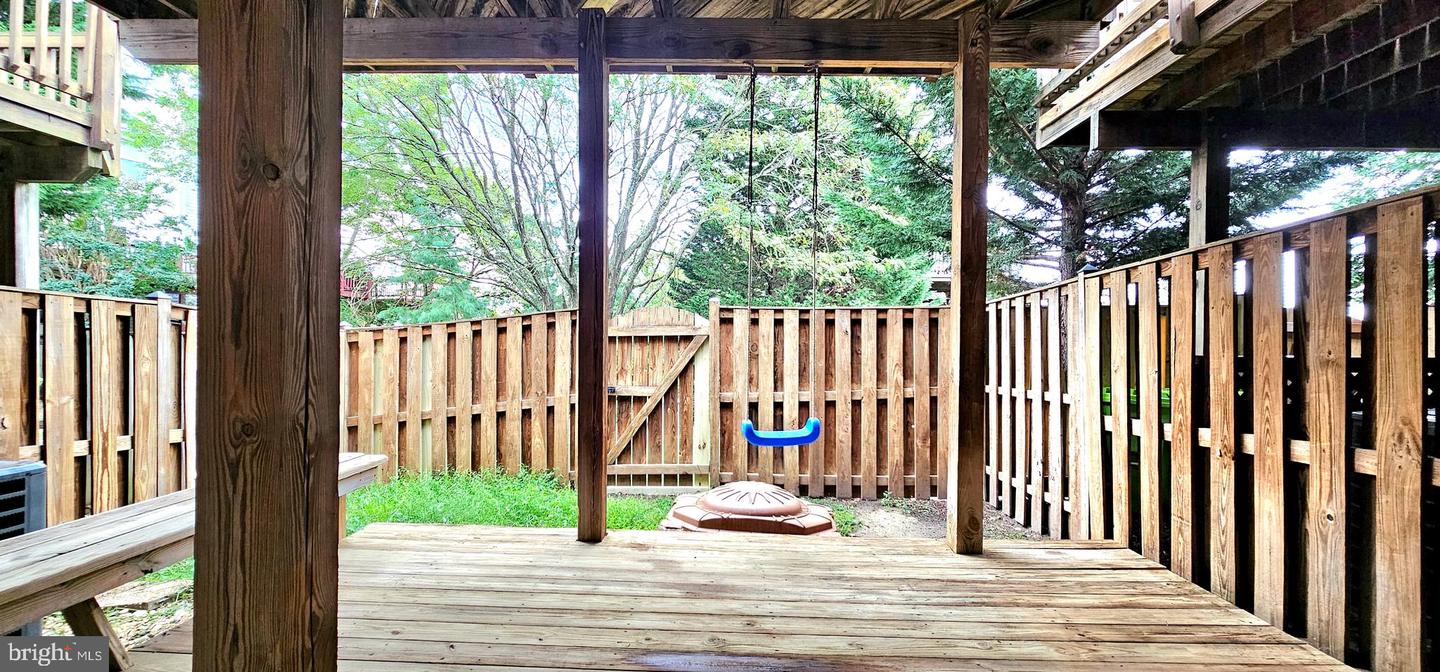 6623 PATENT PARISH LN, ALEXANDRIA, Virginia 22315, 3 Bedrooms Bedrooms, ,2 BathroomsBathrooms,Residential,For sale,6623 PATENT PARISH LN,VAFX2262104 MLS # VAFX2262104