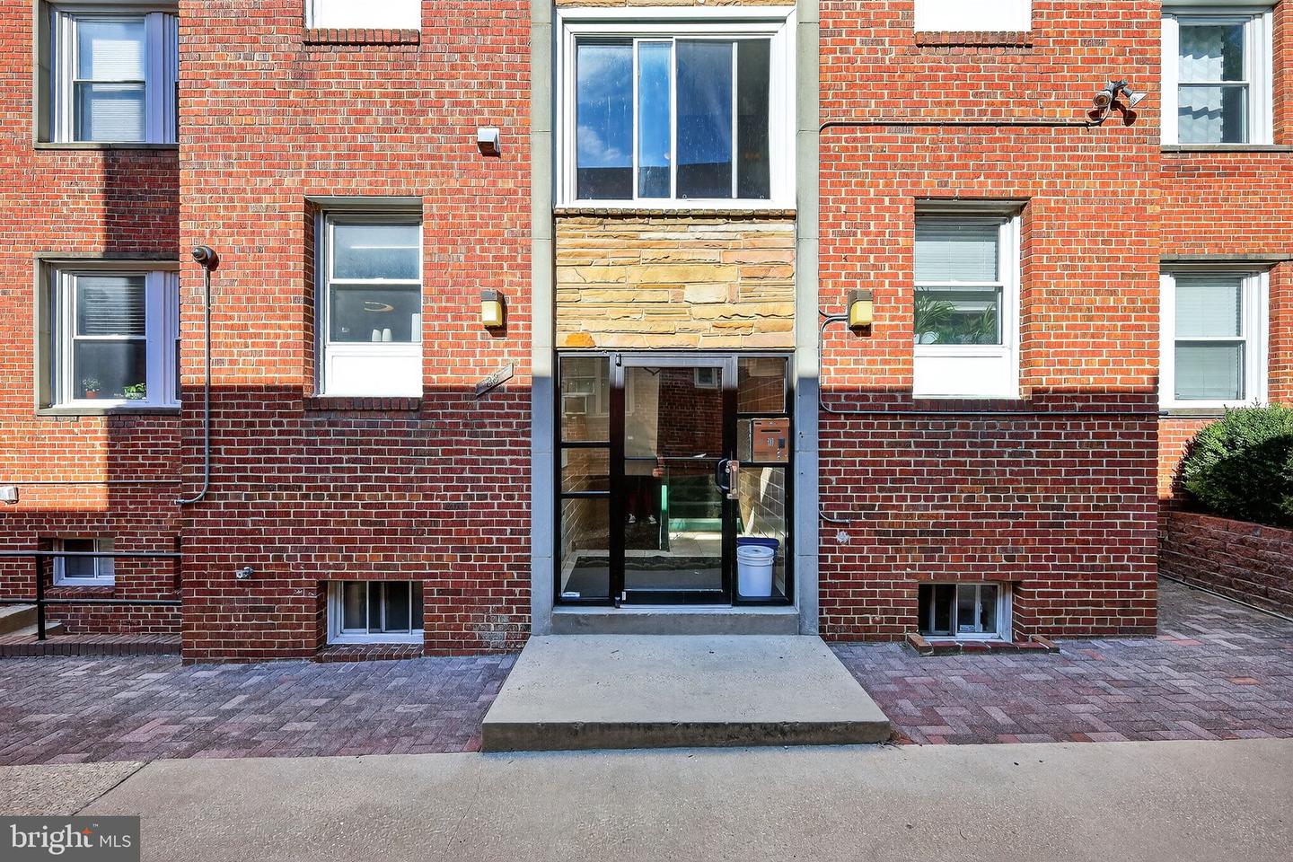 33 KENNEDY ST NW #101, WASHINGTON, District Of Columbia 20011, 1 Bedroom Bedrooms, ,1 BathroomBathrooms,Residential,For sale,33 KENNEDY ST NW #101,DCDC2216562 MLS # DCDC2216562 33 KENNEDY ST NW #101, WASHINGTON, District Of Columbia 20011, 1 Bedroom Bedrooms, ,1 BathroomBathrooms,Residential,For sale,33 KENNEDY ST NW #101,DCDC2216562 MLS # DCDC2216562