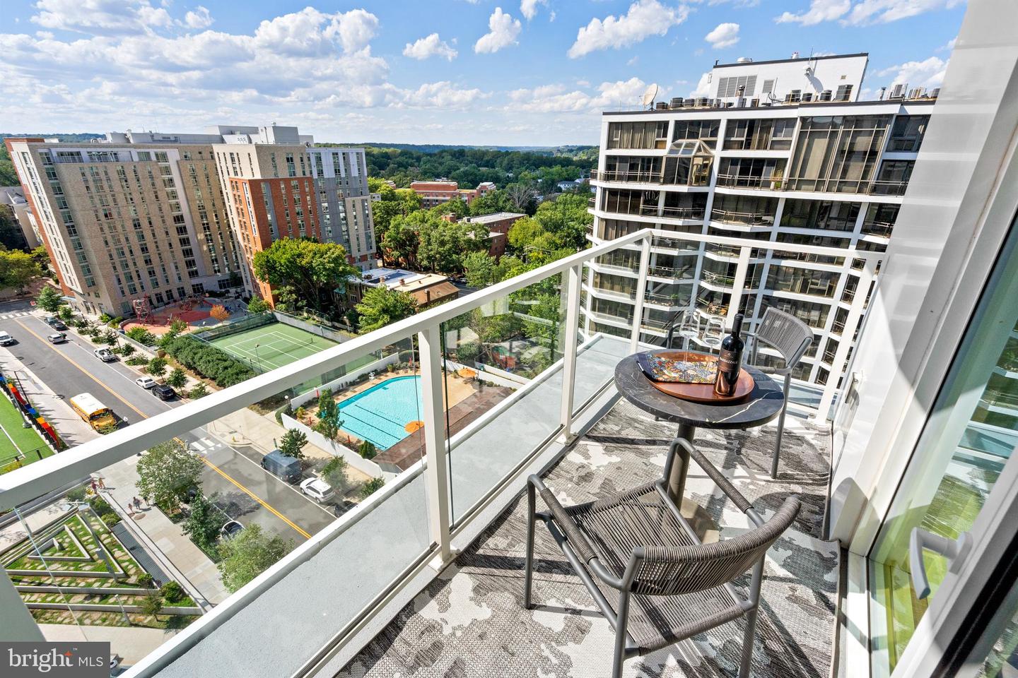 1781 N PIERCE ST #1201, ARLINGTON, Virginia 22209, 3 Bedrooms Bedrooms, ,2 BathroomsBathrooms,Residential,For sale,1781 N PIERCE ST #1201,VAAR2062730 MLS # VAAR2062730
