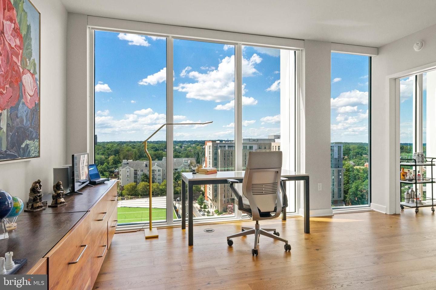 1781 N PIERCE ST #1201, ARLINGTON, Virginia 22209, 3 Bedrooms Bedrooms, ,2 BathroomsBathrooms,Residential,For sale,1781 N PIERCE ST #1201,VAAR2062730 MLS # VAAR2062730