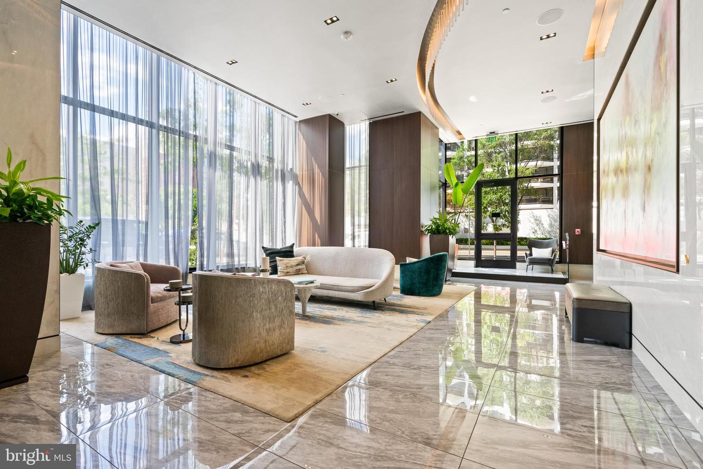 1781 N PIERCE ST #1201, ARLINGTON, Virginia 22209, 3 Bedrooms Bedrooms, ,2 BathroomsBathrooms,Residential,For sale,1781 N PIERCE ST #1201,VAAR2062730 MLS # VAAR2062730