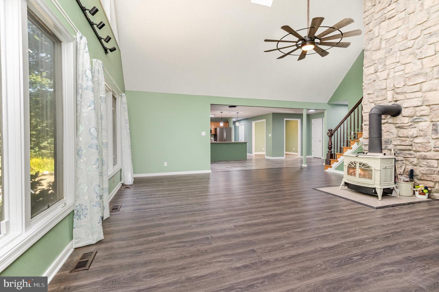 14851 AZURITE DR, KING GEORGE, Virginia 22485, 3 Bedrooms Bedrooms, ,2 BathroomsBathrooms,Residential,For sale,14851 AZURITE DR,VAKG2006938 MLS # VAKG2006938