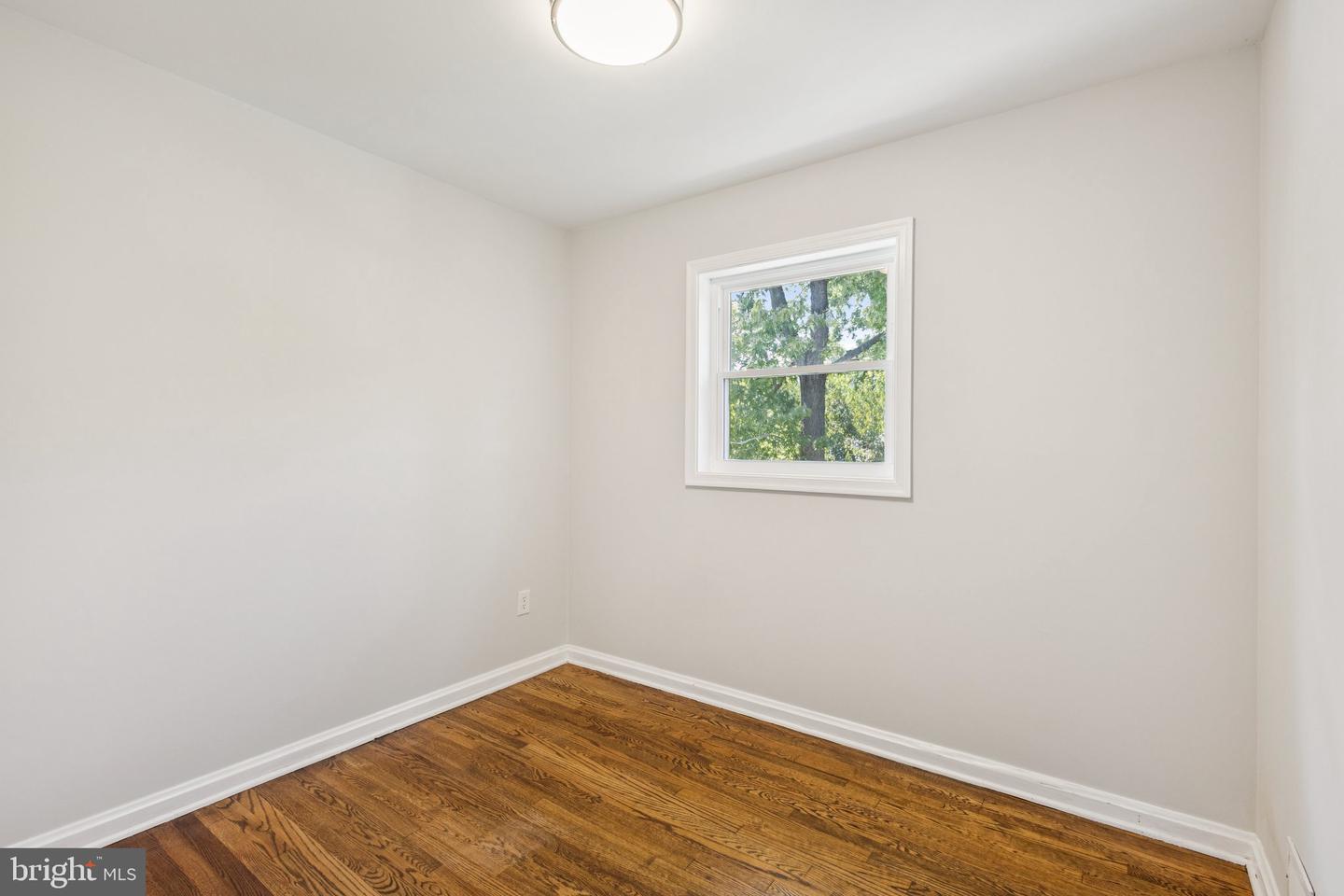 6112 PAULONIA RD, ALEXANDRIA, Virginia 22310, 4 Bedrooms Bedrooms, ,2 BathroomsBathrooms,Residential,For sale,6112 PAULONIA RD,VAFX2264018 MLS # VAFX2264018