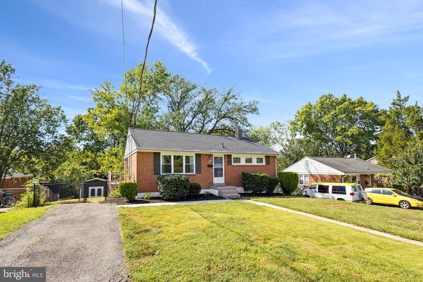 6112 PAULONIA RD, ALEXANDRIA, Virginia 22310, 4 Bedrooms Bedrooms, ,2 BathroomsBathrooms,Residential,For sale,6112 PAULONIA RD,VAFX2264018 MLS # VAFX2264018
