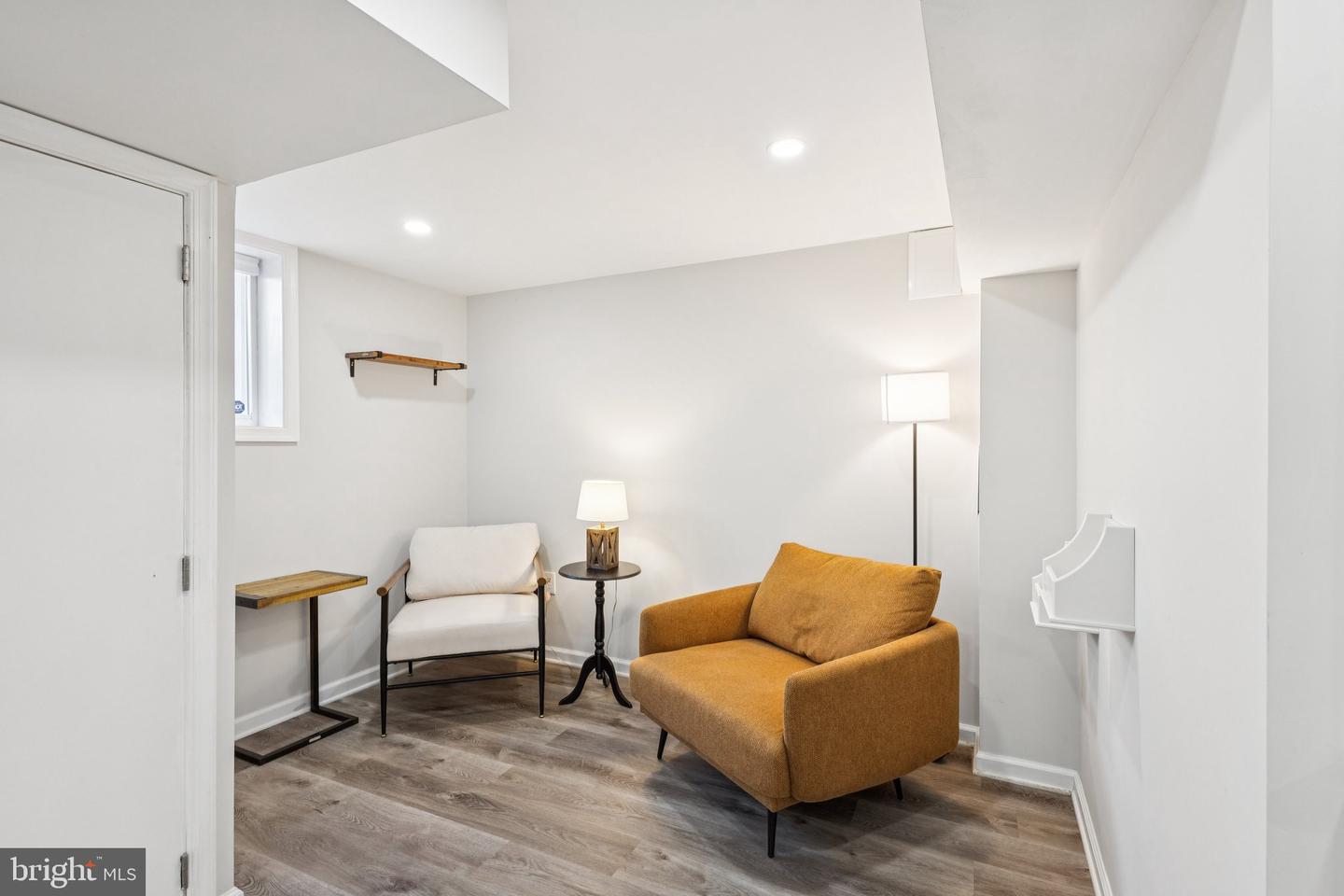 6112 PAULONIA RD, ALEXANDRIA, Virginia 22310, 4 Bedrooms Bedrooms, ,2 BathroomsBathrooms,Residential,For sale,6112 PAULONIA RD,VAFX2264018 MLS # VAFX2264018