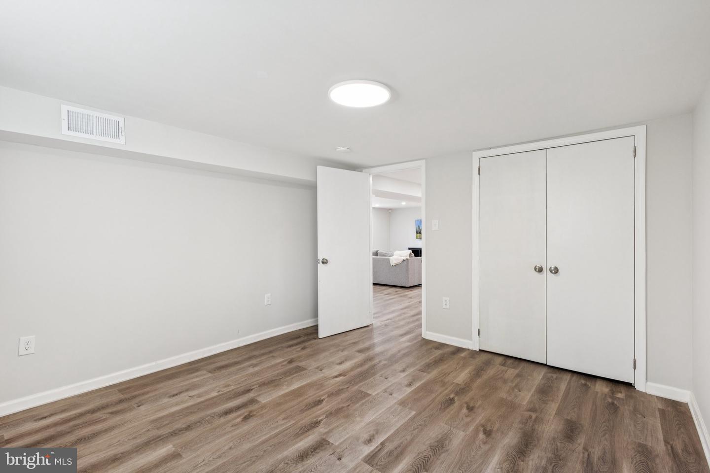 6112 PAULONIA RD, ALEXANDRIA, Virginia 22310, 4 Bedrooms Bedrooms, ,2 BathroomsBathrooms,Residential,For sale,6112 PAULONIA RD,VAFX2264018 MLS # VAFX2264018