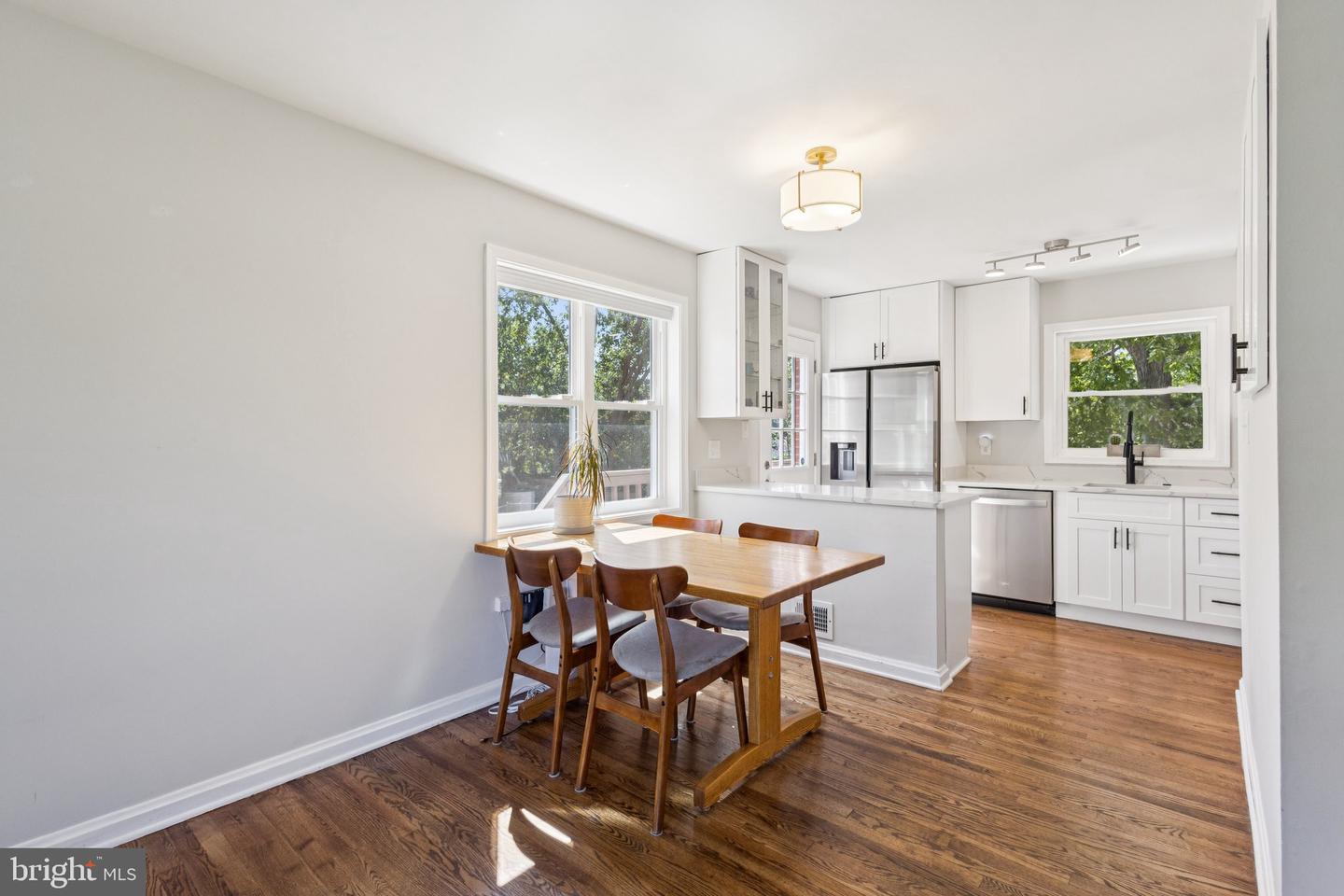 6112 PAULONIA RD, ALEXANDRIA, Virginia 22310, 4 Bedrooms Bedrooms, ,2 BathroomsBathrooms,Residential,For sale,6112 PAULONIA RD,VAFX2264018 MLS # VAFX2264018