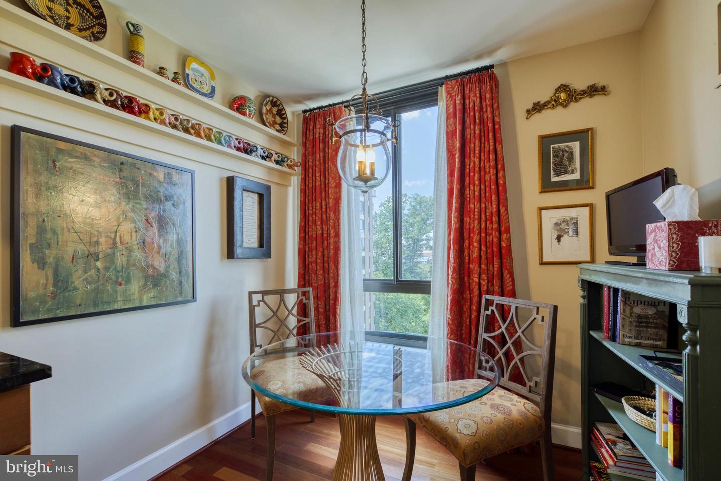 1800 OLD MEADOW RD #1121, MCLEAN, Virginia 22102, 2 Bedrooms Bedrooms, ,2 BathroomsBathrooms,Residential,For sale,1800 OLD MEADOW RD #1121,VAFX2264186 MLS # VAFX2264186 1800 OLD MEADOW RD #1121, MCLEAN, Virginia 22102, 2 Bedrooms Bedrooms, ,2 BathroomsBathrooms,Residential,For sale,1800 OLD MEADOW RD #1121,VAFX2264186 MLS # VAFX2264186