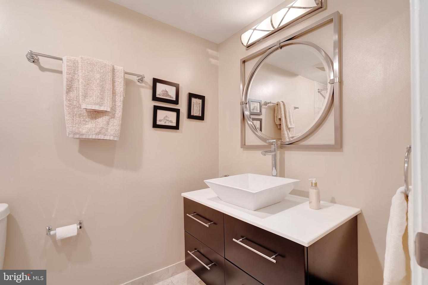 1800 OLD MEADOW RD #1121, MCLEAN, Virginia 22102, 2 Bedrooms Bedrooms, ,2 BathroomsBathrooms,Residential,For sale,1800 OLD MEADOW RD #1121,VAFX2264186 MLS # VAFX2264186 1800 OLD MEADOW RD #1121, MCLEAN, Virginia 22102, 2 Bedrooms Bedrooms, ,2 BathroomsBathrooms,Residential,For sale,1800 OLD MEADOW RD #1121,VAFX2264186 MLS # VAFX2264186