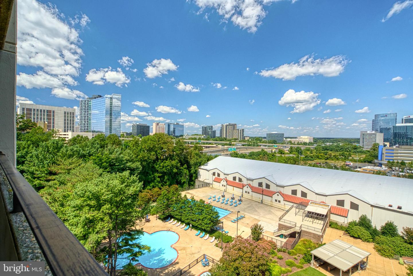 1800 OLD MEADOW RD #1121, MCLEAN, Virginia 22102, 2 Bedrooms Bedrooms, ,2 BathroomsBathrooms,Residential,For sale,1800 OLD MEADOW RD #1121,VAFX2264186 MLS # VAFX2264186 1800 OLD MEADOW RD #1121, MCLEAN, Virginia 22102, 2 Bedrooms Bedrooms, ,2 BathroomsBathrooms,Residential,For sale,1800 OLD MEADOW RD #1121,VAFX2264186 MLS # VAFX2264186