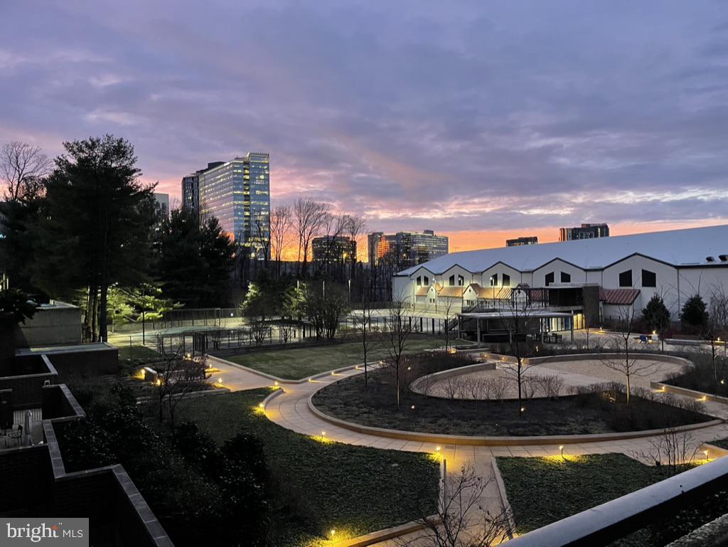 1800 OLD MEADOW RD #1121, MCLEAN, Virginia 22102, 2 Bedrooms Bedrooms, ,2 BathroomsBathrooms,Residential,For sale,1800 OLD MEADOW RD #1121,VAFX2264186 MLS # VAFX2264186 1800 OLD MEADOW RD #1121, MCLEAN, Virginia 22102, 2 Bedrooms Bedrooms, ,2 BathroomsBathrooms,Residential,For sale,1800 OLD MEADOW RD #1121,VAFX2264186 MLS # VAFX2264186