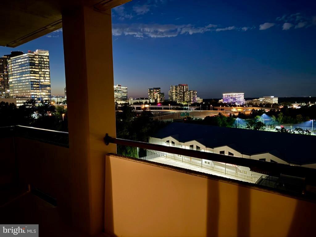 1800 OLD MEADOW RD #1121, MCLEAN, Virginia 22102, 2 Bedrooms Bedrooms, ,2 BathroomsBathrooms,Residential,For sale,1800 OLD MEADOW RD #1121,VAFX2264186 MLS # VAFX2264186 1800 OLD MEADOW RD #1121, MCLEAN, Virginia 22102, 2 Bedrooms Bedrooms, ,2 BathroomsBathrooms,Residential,For sale,1800 OLD MEADOW RD #1121,VAFX2264186 MLS # VAFX2264186