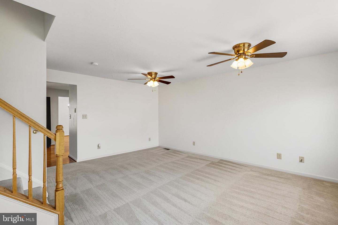 7133 WYTHEVILLE CIR, FREDERICKSBURG, Virginia 22407, 3 Bedrooms Bedrooms, ,2 BathroomsBathrooms,Residential,For sale,7133 WYTHEVILLE CIR,VASP2035922 MLS # VASP2035922