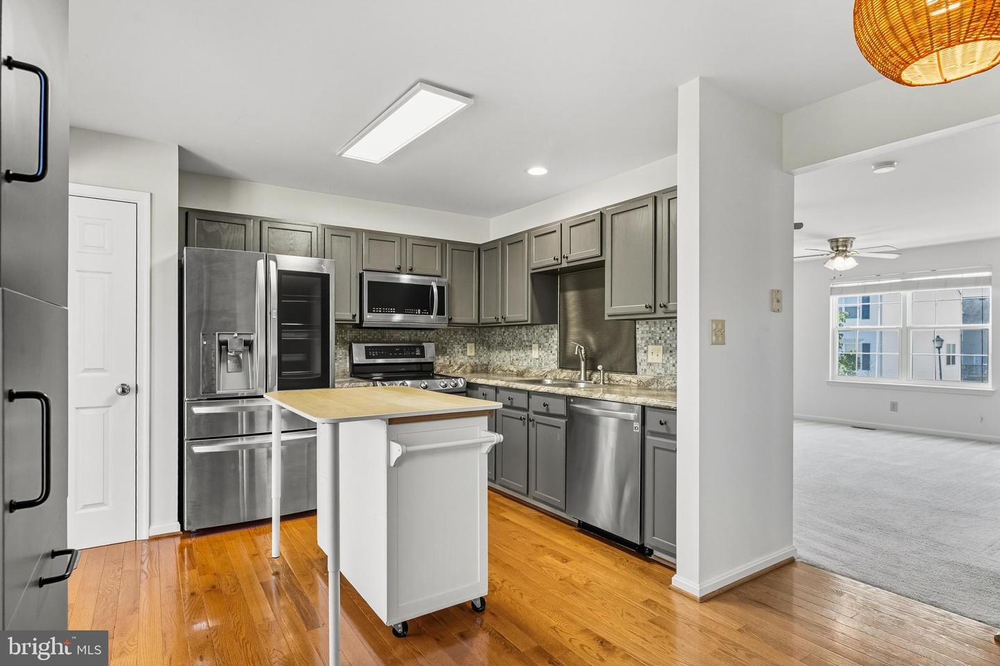 7133 WYTHEVILLE CIR, FREDERICKSBURG, Virginia 22407, 3 Bedrooms Bedrooms, ,2 BathroomsBathrooms,Residential,For sale,7133 WYTHEVILLE CIR,VASP2035922 MLS # VASP2035922