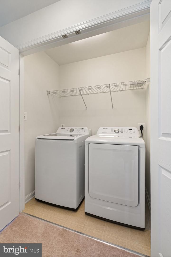 3130 EAGLE TALON ST, WOODBRIDGE, Virginia 22191, 4 Bedrooms Bedrooms, ,3 BathroomsBathrooms,Residential,For sale,3130 EAGLE TALON ST,VAPW2102962 MLS # VAPW2102962