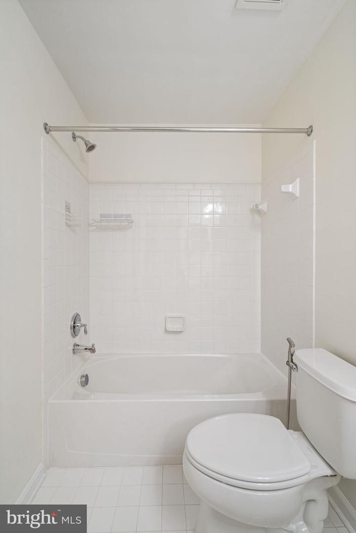 3130 EAGLE TALON ST, WOODBRIDGE, Virginia 22191, 4 Bedrooms Bedrooms, ,3 BathroomsBathrooms,Residential,For sale,3130 EAGLE TALON ST,VAPW2102962 MLS # VAPW2102962
