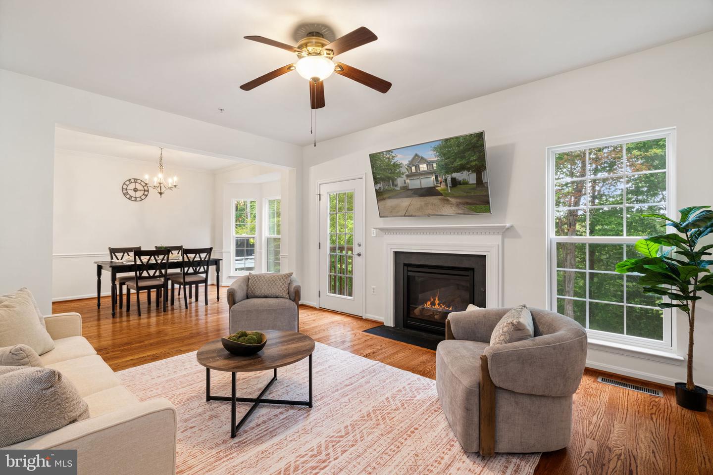 3130 EAGLE TALON ST, WOODBRIDGE, Virginia 22191, 4 Bedrooms Bedrooms, ,3 BathroomsBathrooms,Residential,For sale,3130 EAGLE TALON ST,VAPW2102962 MLS # VAPW2102962
