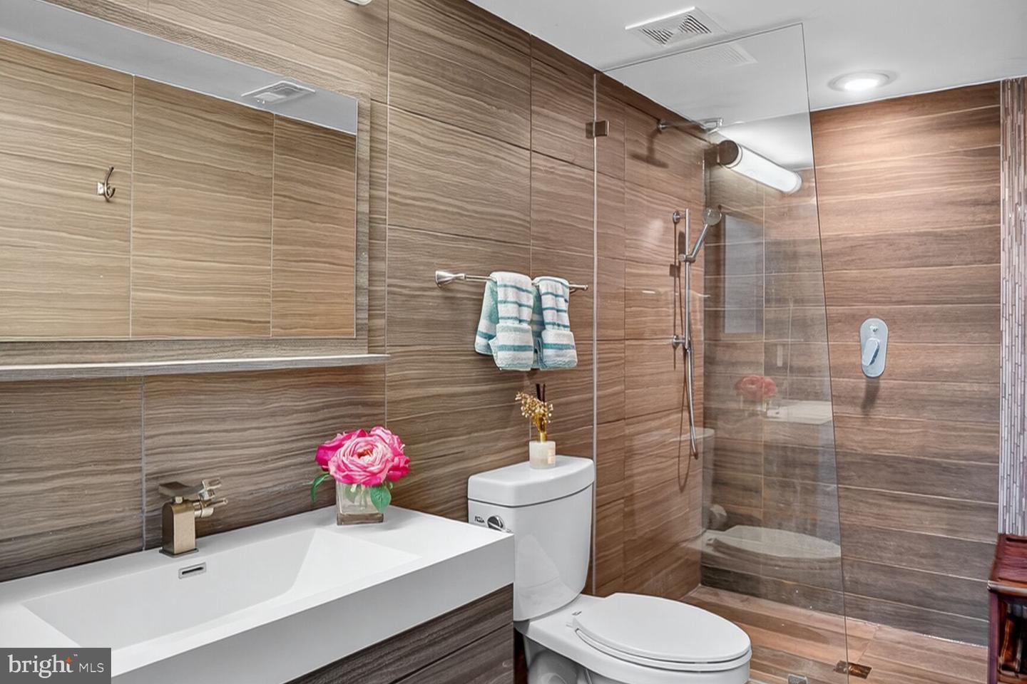 763 MORTON ST NW #1, WASHINGTON, District Of Columbia 20010, 2 Bedrooms Bedrooms, ,2 BathroomsBathrooms,Residential,For sale,763 MORTON ST NW #1,DCDC2218538 MLS # DCDC2218538 763 MORTON ST NW #1, WASHINGTON, District Of Columbia 20010, 2 Bedrooms Bedrooms, ,2 BathroomsBathrooms,Residential,For sale,763 MORTON ST NW #1,DCDC2218538 MLS # DCDC2218538