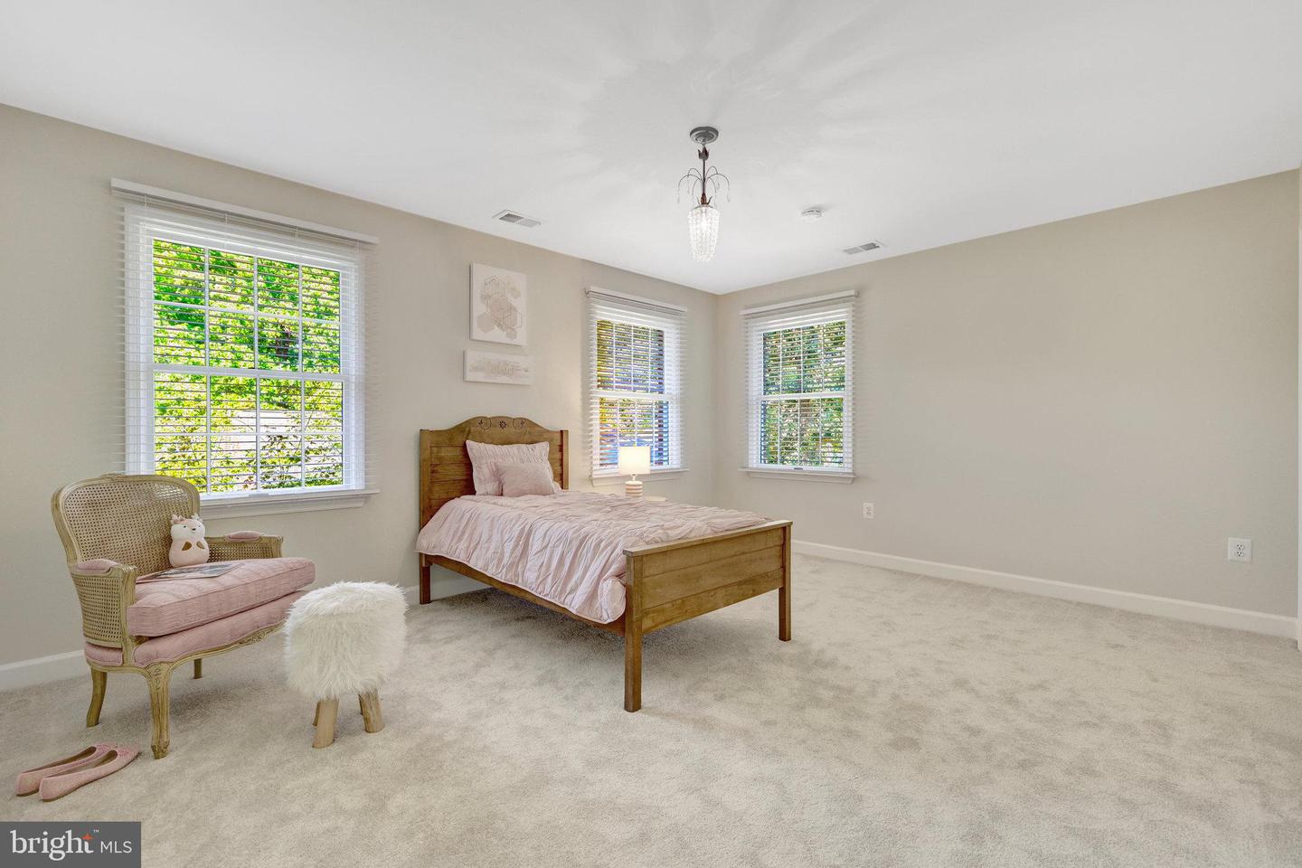 4211 ORCHARD DR, FAIRFAX, Virginia 22032, 4 Bedrooms Bedrooms, ,3 BathroomsBathrooms,Residential,For sale,4211 ORCHARD DR,VAFC2006936 MLS # VAFC2006936