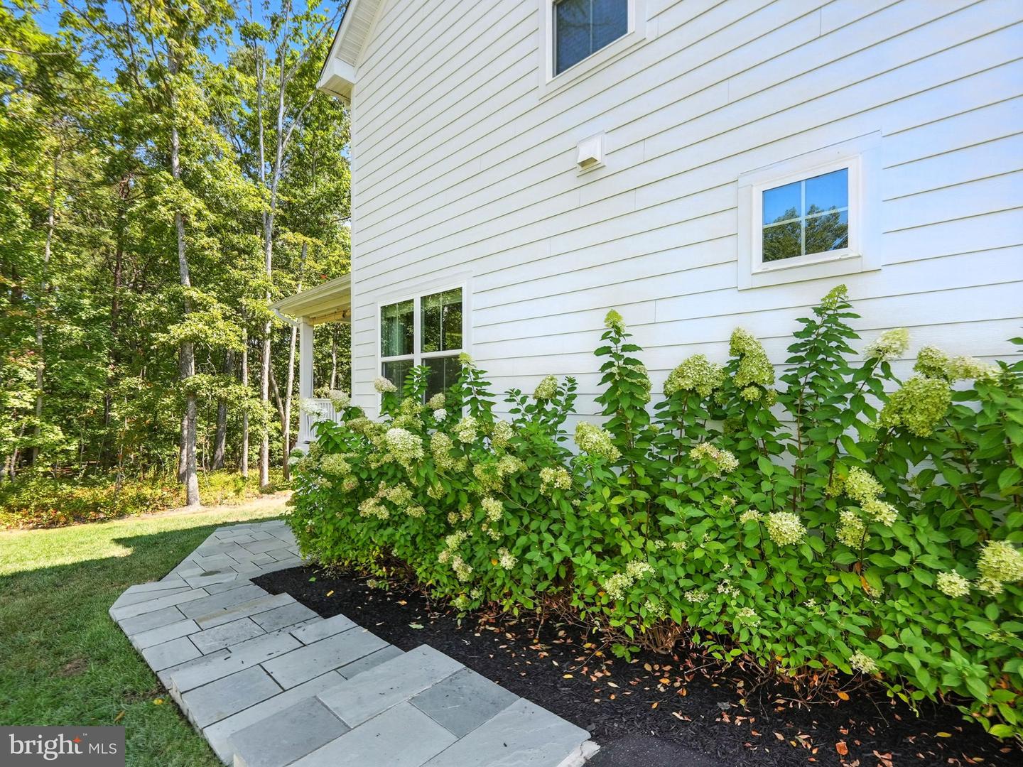 11313 OAKVILLE LN, SPOTSYLVANIA, Virginia 22551, 5 Bedrooms Bedrooms, ,4 BathroomsBathrooms,Residential,For sale,11313 OAKVILLE LN,VASP2036126 MLS # VASP2036126